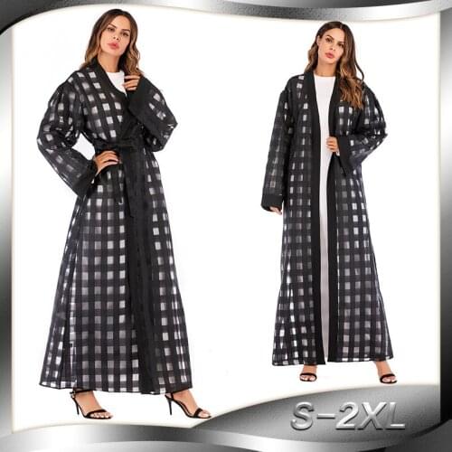 BianFeng Womens Muslim Plaid Abaya Loose Long-Sleeved Lace up Robe Color Black