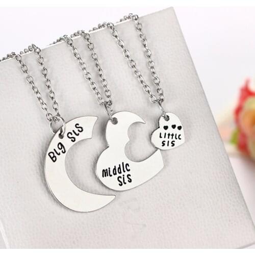 BIG SIS MIDDLE SIS LITTLE SIS Sister 3 Piece Necklace Set Best friend Cut Heart Necklace Family Jewelry