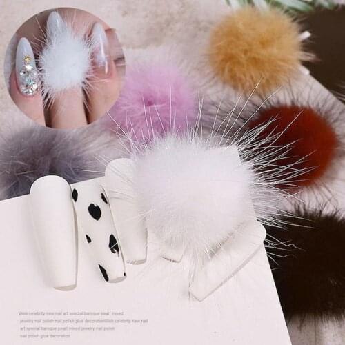 1pcs Fluffy Plush Ball 3D Nail Art Decorations Detachable Magnet Fashion Pompoms Jewelry Manicure Design Accessories