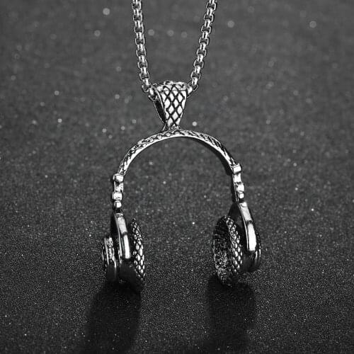 Rock Music Headphone Headset Pendant Necklace Charm Stainless Steel Motorcycle Punk Men Women Viper Biker Necklaces Long Chain