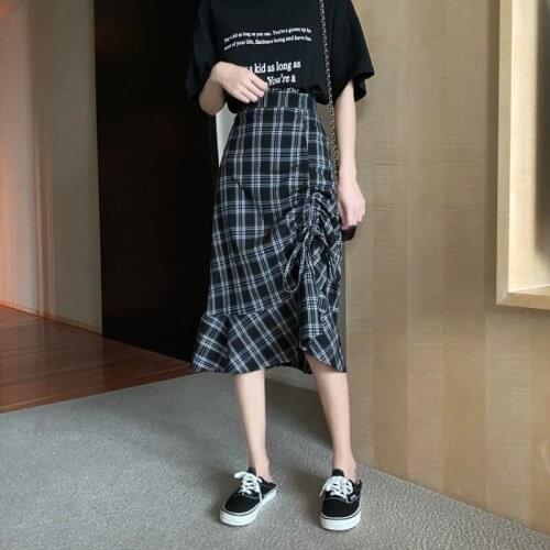 Spring 2021 new Korean version of high waist slimmer drawstring pleated fishtail skirt plaid A-line skirt