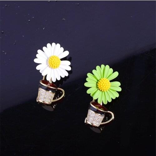 OKILY Cute Mini Micro Pave CZ Zircon Daisy Brooches Three Color Enamel Flower Decoration BroochPins for Women Party Accessories