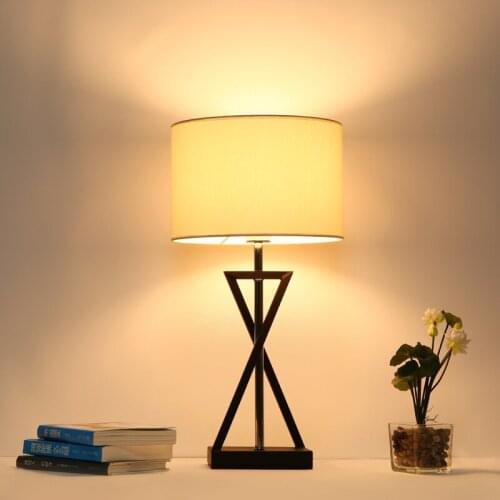Modern Table Lamps LED Bedside Lamp Nordic Desk Lamp Bedroom Living Room Lights Study Book Light Table Light E27 EU Plug