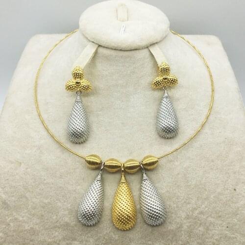 Fashion Dubai gold jewelry set African bridal wedding gift for women Saudi Arabia Necklace Earrings collar jewelry