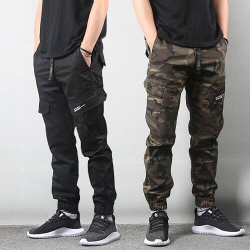 Japanese Style Fashion Men Jeans Loose Fit Multi Pockets Casual Cargo Pants Men Overalls Streetwear Designer Hip Hop Joggers