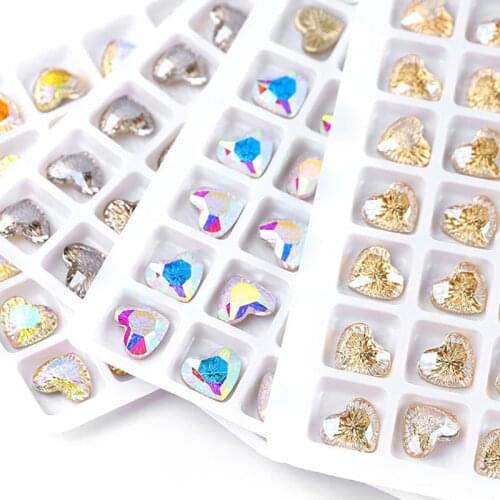 50Pcs Nail Art Relief Rhniestones Retro Square/Love/Round Special-shaped Nail Decorations Nail Art Diamond Flashing Crystal H