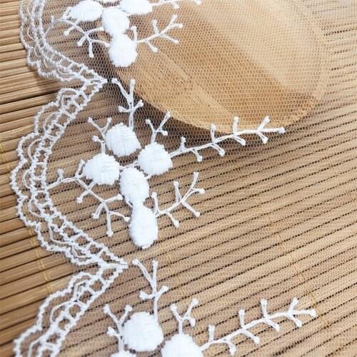 Off White Off White Embroidered Mesh Lace Trim DIY Dress Skrit Applique Fabrics Sewing Accessories V2894