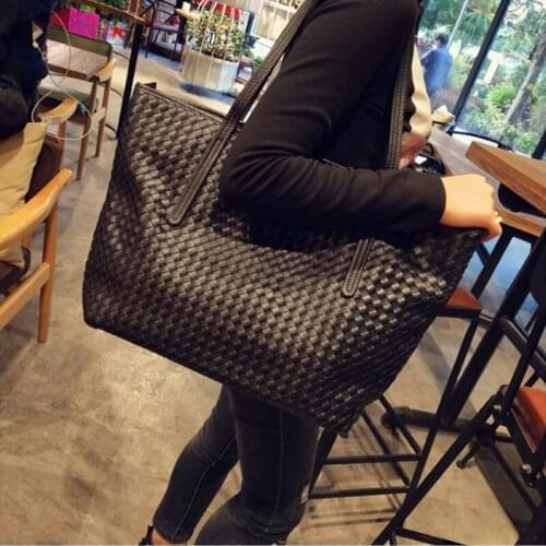 Womens handbags woven bags for women 2019 Shoulder Bag Fashion Woven Handmade Knitted A bag Large Capacity Totes Leather New