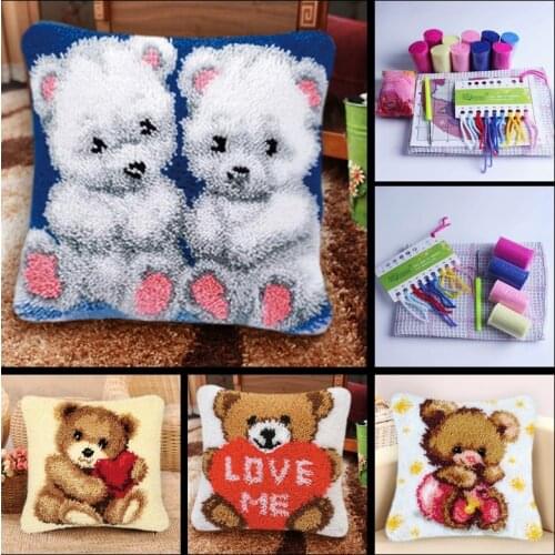 DIY Latch Hook Rug Bear Canvas Foamiran Crochet Hook Set Latch Hook Kit Knitted Cross Stich Pillowcase Carpet Embroidery Cushion