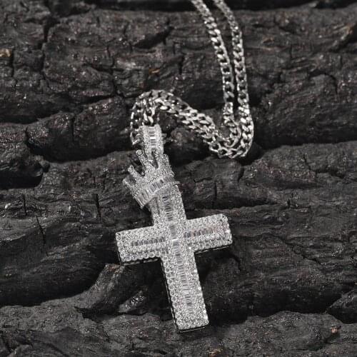 Fashion Crown Cross Round Pendants Necklaces Iced Out Cubic Zircon Necklaces Hip Hop Religion Sign Collier Gift Jewelry
