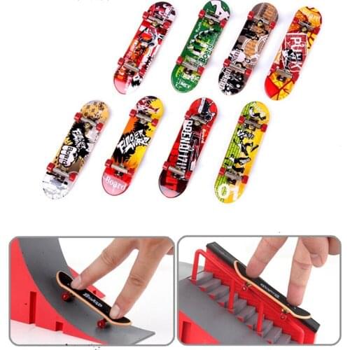 Stylish Children Mini Fingerboard Skateboard Toys Sets Fingerboards Fun Game Child Boy Truck Finger Skateboard Kids Toy Gifts