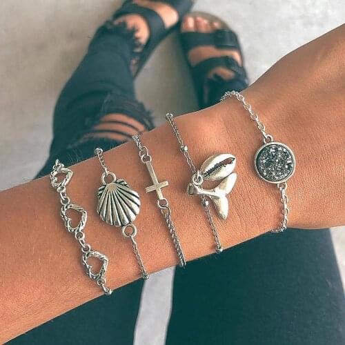 5 Pcs/Set Vingtage Bracelets for Women Boho Love Heart Cross Shell Fish Pendant Womens Friendship Bracelets Charm Bangle Gift