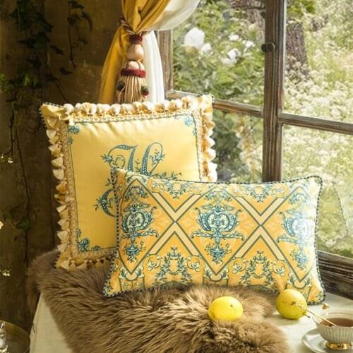 Gold European Cushion Cover Luxury Velvet Home Decorative Embroidery Petunias Pillow Case Pillowcase for Sofa Chair Bed 45x45cm