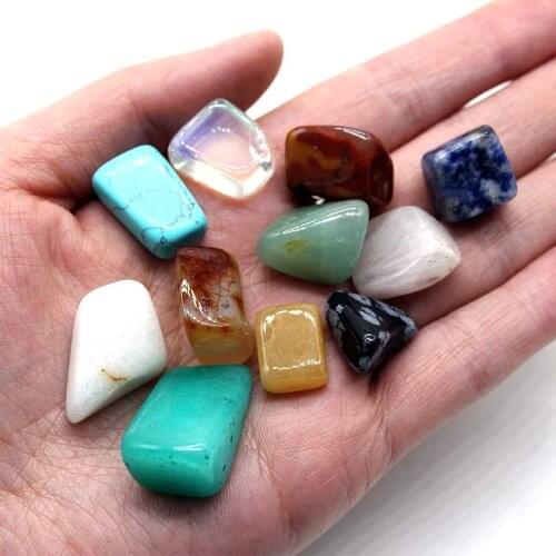 1AN1V Fashion Irregular Semi-precious Natural Stones 20pcs/lot Energy Healing Stone Chakra Crystal Women Gift