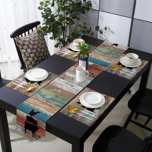 Farm Animal Theme Vintage Wood Grain Table Runner and Placemat Set Tablecloth for Modern Home Party Wedding Decoration