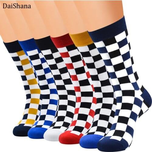 Harajuku Street Fashion Trendly Women Socks Black and White Squares Pattern Socks Men Novelty Skateboard Funny Cotton Socks