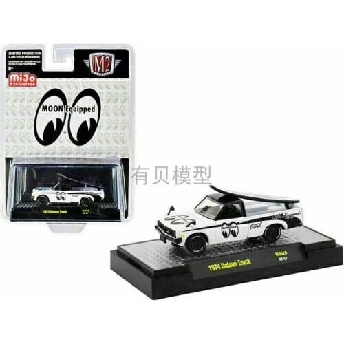 M2 machines 1/64 1974 Datsun truck Mooneyes white paint collection alloy model