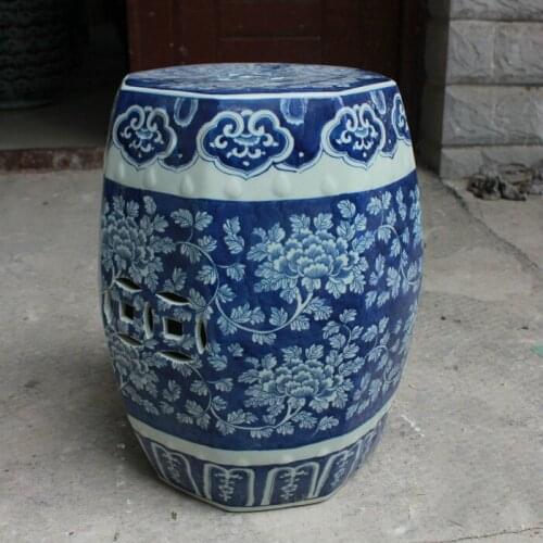 Jingdezhen Ceramic stool Hand-painted Ancient Blue And White Peony Octagonal stool Outdoor Balcony porcelain stool