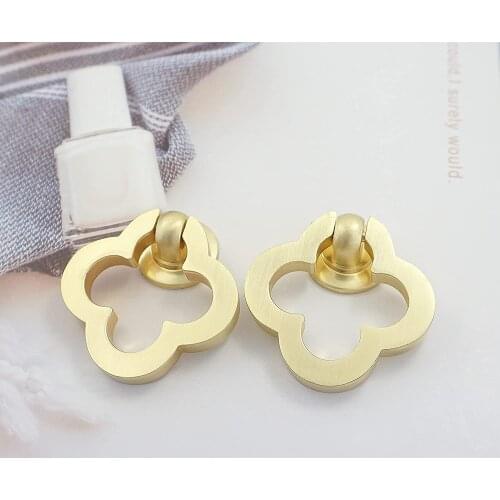 Zinc Alloy Cabinet Pulls Handles Gold Knobs for Drawer Dresser Closet and Wardrobe Kitchen Door Pull Modern Furniture Hardware