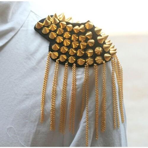 Personality Retro Studded Brooch Epaulet Punk Point Tapered Rivet Tassel Epaulettes Shoulder Bag Jacket Decoration