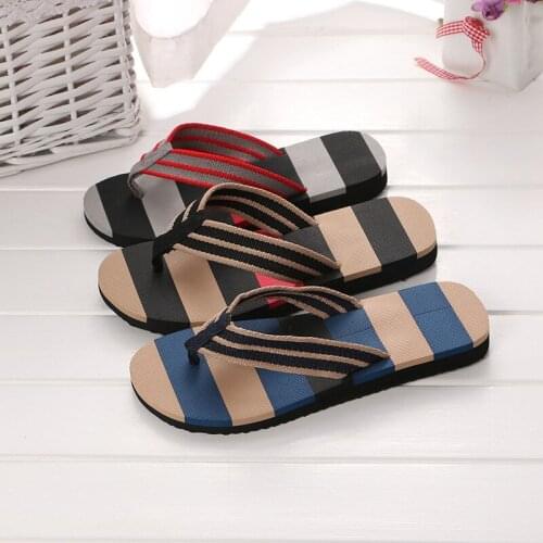 Lovers men and women flip-flops summer Korean mens beach mens sandals and slippers non-slip clip drag
