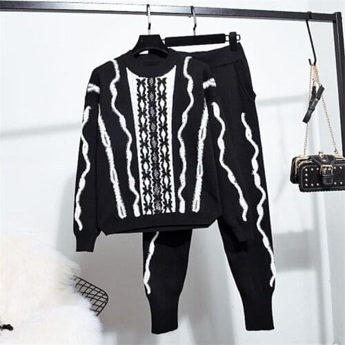 Winter Women Set Fashion Sequin Embroidery Pattern Long Sleeve Sweater Tops + Small feet Pants Knitted tracksuit Two Piece Set