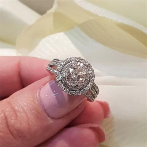 RandH 2.0 Carat 14K Solid Gold Luxury Halo Round Brilliant Moissanite Ring Engagement 8.0mm Moissanite Wedding Pure Gold Ring