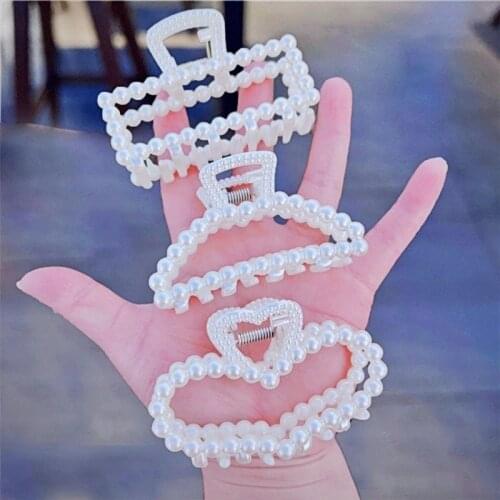 New Elegant Pearl Hair Claws Women Hair Clip Hairpins Hair Accessories Girls Hair Crab Headwear Hairgrip Fashion Barrettes