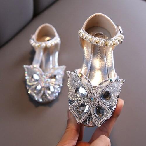 Girls Sandals Rhinestone Pearl Butterfly Dance Childrens Shoes Children Flat Princess Shoes Sequined Leather Party Dress Show