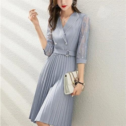 High-end mid-length suit dress womens summer 2021 new French fashion lace fight reception waistband loose casual pleated dress