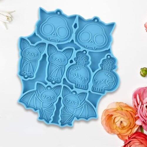 Bat Shaped Earrings Epoxy Resin Mold Jewelry Necklace Pendant Silicone Mould DIY Crafts Ear Drop Dangle Decorations Mold U90F