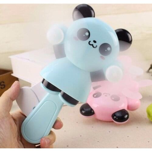 Mini Portable Manual Shaking Fan Cartoon Cubs Hand Pressure Funny Kids Toy Handheld Plastic Summer Mini Air Conditioner