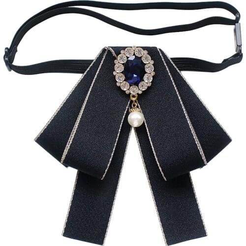 Korean Cloth Fabric Bow Tie Brooch Pearl Rhinestones Shirt Necktie Bowknot Collar Pins Fashion Clothes Jewelry for Women and Men