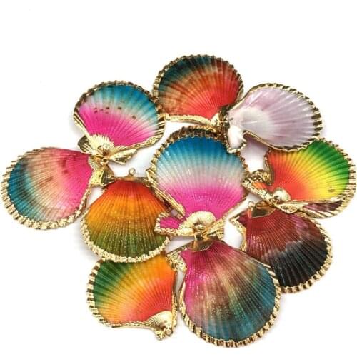 Natural shell Pendants Fan shaped Exquisite charms for Jewelry Making DIY Bracelet Necklaces earrings Accessories Size 45x50mm