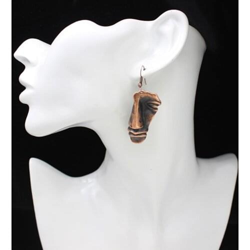 Three-dimensional half-faced fierce expression exaggerated retro earrings for all people with personality to match clothes