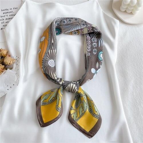 2021 Vintage Square Scarf For Women Silk Shawl Print Neckerchief Female Headband For Hair Wrap Foulard Hijab Summer Bandana