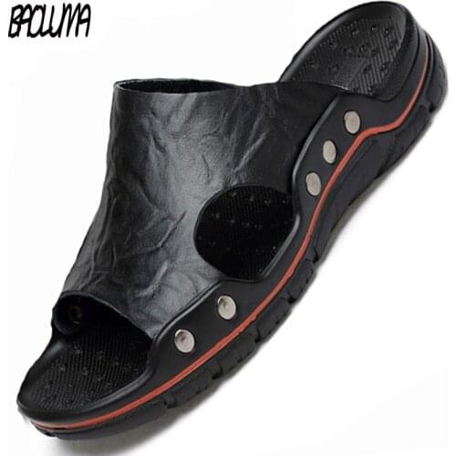 Summer Mens Slippers Genuine Leather Breathable Slippers Sandals Beach Luxury Classics Men Flip Flops Outdoor Moccasins Soft