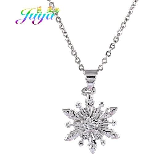 Juya Fashion New Year Christmas Jewelry Supplies Gold/Rose Gold Micro Pave Zircon Snowflake Pendant Necklace For Women