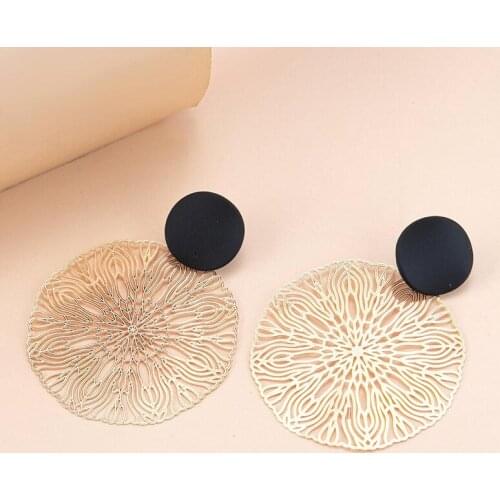 Fashion Metal Geometric Earrings Womens Hiphop/Rock Circle Hollow Out Alloy Golden Big Hyperbole Earrings Jewelry for Girls