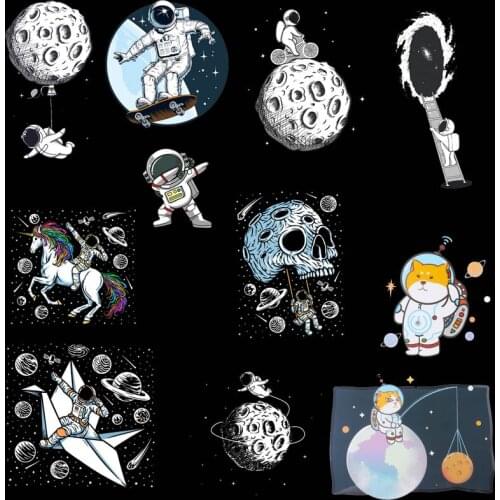 Space Travelling Thermal Stickers Astronaut Heat Vinyl Transfer For Clothing Iron On Transfers For Clothes Appliques For T-shirt