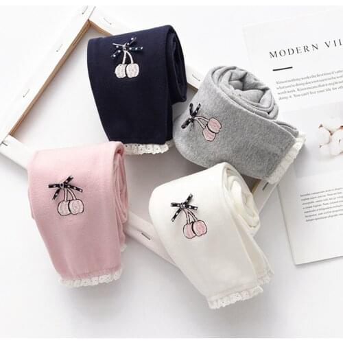 Foreign trade childrens clothing girls' leggings spring leggings embroidery lace bowknot childrens pants