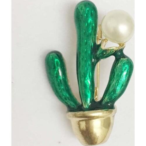 Top fashion cardigan clip ,100% nature freshwater pearl brooch -very fashion high quality AAA pearl, cactus brooch