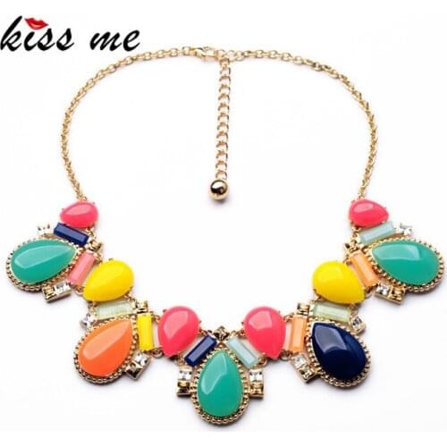 Dress Match Fashion Design Resin Glass Zinc Alloy Best Seller Shiny Colorful Opaque Teardrop Collar Necklace