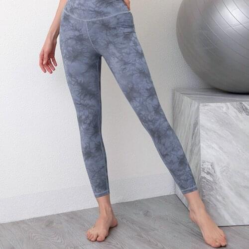 Custom Sportswear Seamless Yoga Pants Tie-Dye High Waist Workout Women Leggings And Yoga Pants 2021