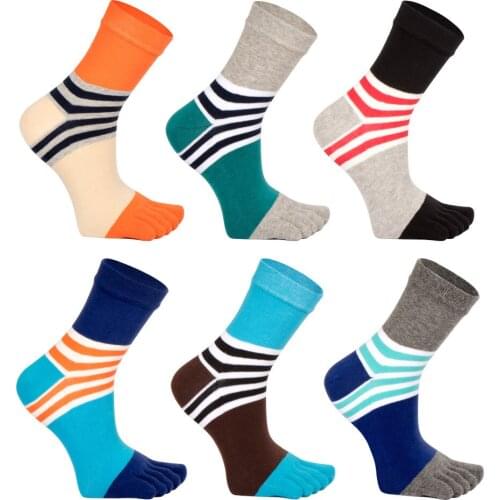 5pairs/lot Cotton Man Short Socks With Toes Striped Colorful Anti-Bacterial Breathable Warm Five Finger Party Dress Long Socks