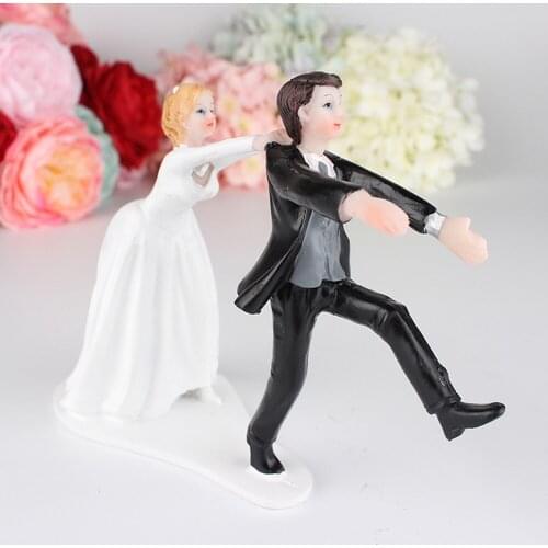 Bolafynia Cake Doll Resin Decoration Valentines Day Gift Escape Groom Cake Top Decoration wedding gift toy