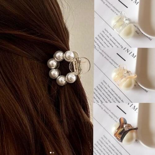 Ruoshui Woman Hairpins Pearl Girls Barrettes Women Hair Claws Lady Clips Fashion Hair Accessories Headwear Ornaments Hair Clamps