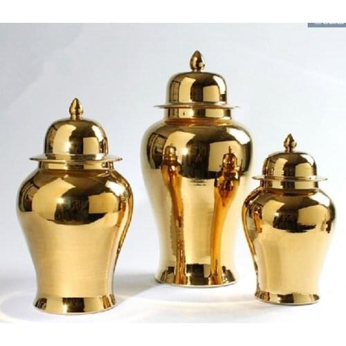 Golden color jingdezhen porcelain ceramic temple jar High temperature storage jar home decoration ginger jar