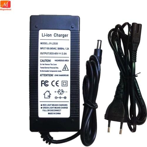 8.4V 3A li-ion charger battery pack charger with 1.2m wired supply for headlamp flashlight EU UK US plug 18650 lithium battery