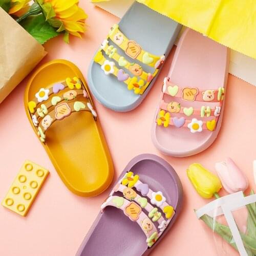 New Arrival Childrens Sandals for 2021 Summer Horizontal Stripe Hollow Upper Cartoon Decoration Girls Slippers EVA Kids Shoes